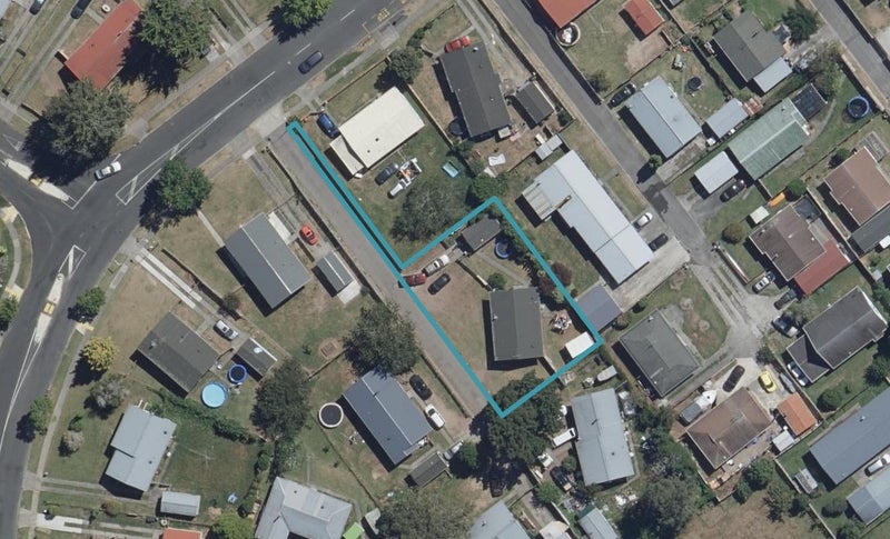 53 Breckons Avenue, Nawton, Hamilton - Carousel 1
