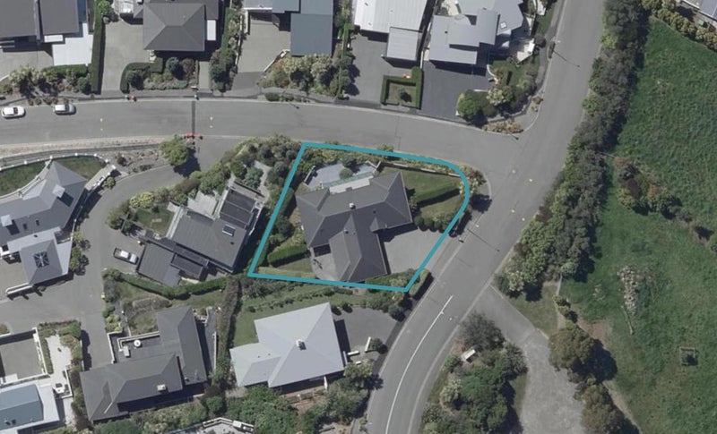 140 Glenstrae Road, Redcliffs, Christchurch - Carousel 1