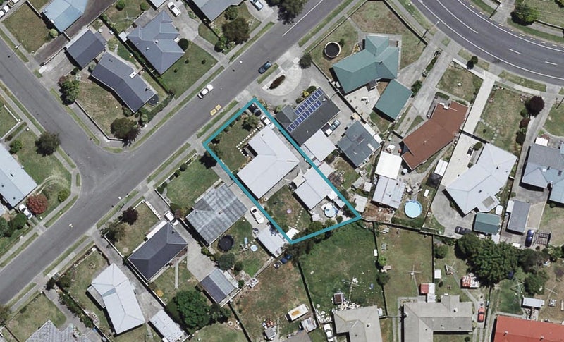 69 Alexander Avenue, Onekawa, Napier - Carousel 1