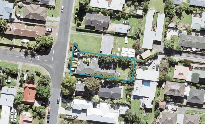 85 The Circle, Manly, Whangaparaoa - Carousel 1