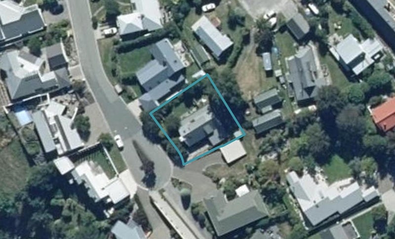 20 Shaw Street, Arrowtown, Arrowtown - Carousel 1