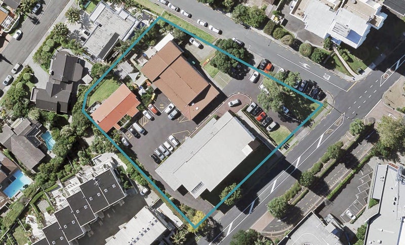 8/0 Killarney Street, Takapuna, Auckland - Carousel 1