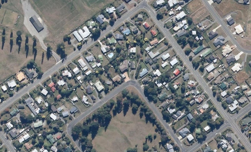 41 Fergus Square, Te Anau, Te Anau - Carousel 1