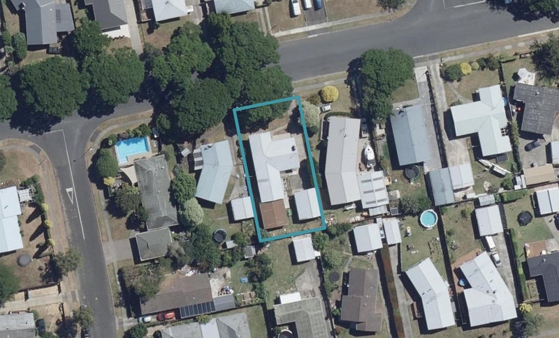 22 Challinor Street, Pukete, Hamilton - Carousel 1