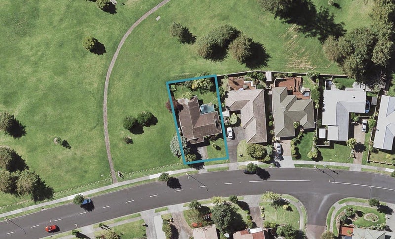 31 Orangewood Drive, Northpark, Auckland - Carousel 1