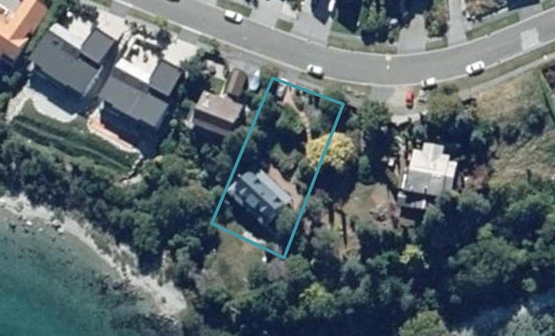78 Cedar Drive, Kelvin Heights, Queenstown - Carousel 1
