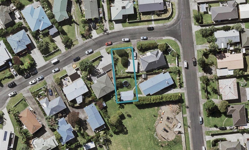 2A Tyne Road, Forrest Hill, Auckland - Carousel 1