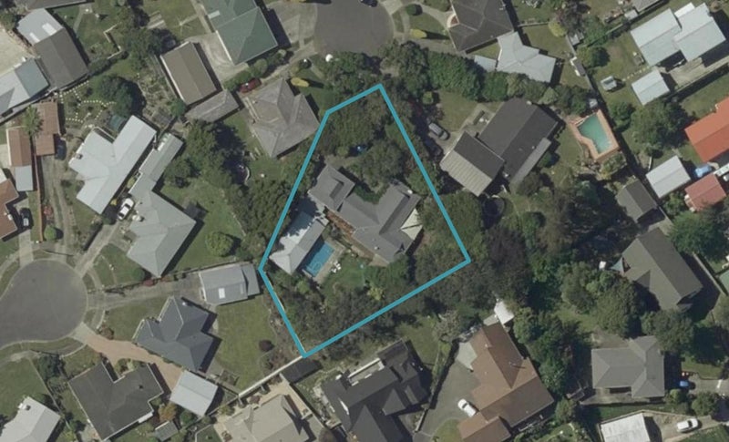12 Squires Place, Awapuni, Palmerston North - Carousel 1