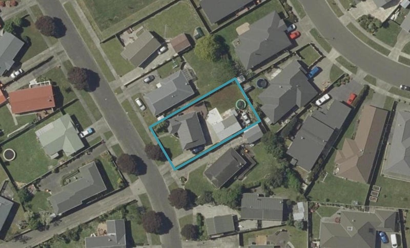 39 Peppertree Glade, Kelvin Grove, Palmerston North - Carousel 1