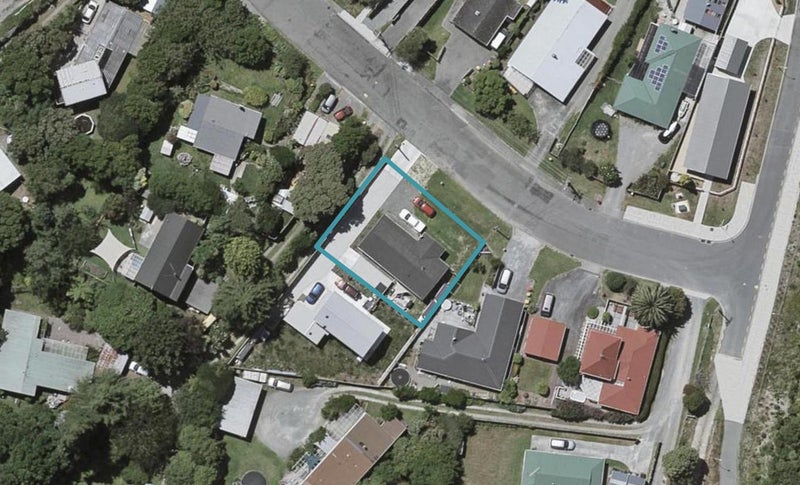 104A Leinster Avenue, Raumati South, Paraparaumu - Carousel 1