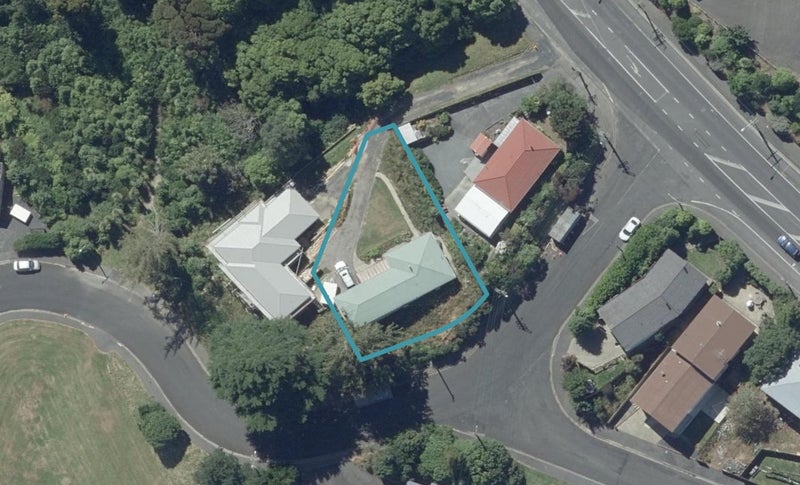 207 Taieri Road, Kaikorai, Dunedin - Carousel 1