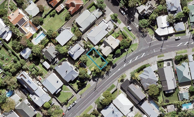 101A West End Road, Westmere, Auckland - Carousel 1