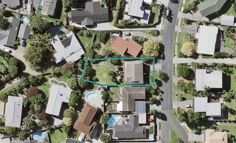 9 Tercel Place, Sunnyhills, Auckland - Carousel 1