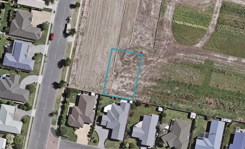 4 Gee Place, Taradale, Napier - Carousel 1