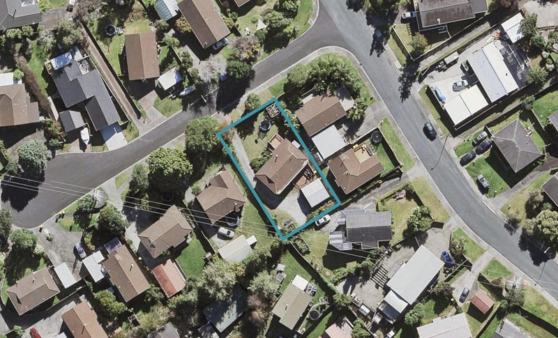 4 Hotspur Place, Bayview, Auckland - Carousel 1