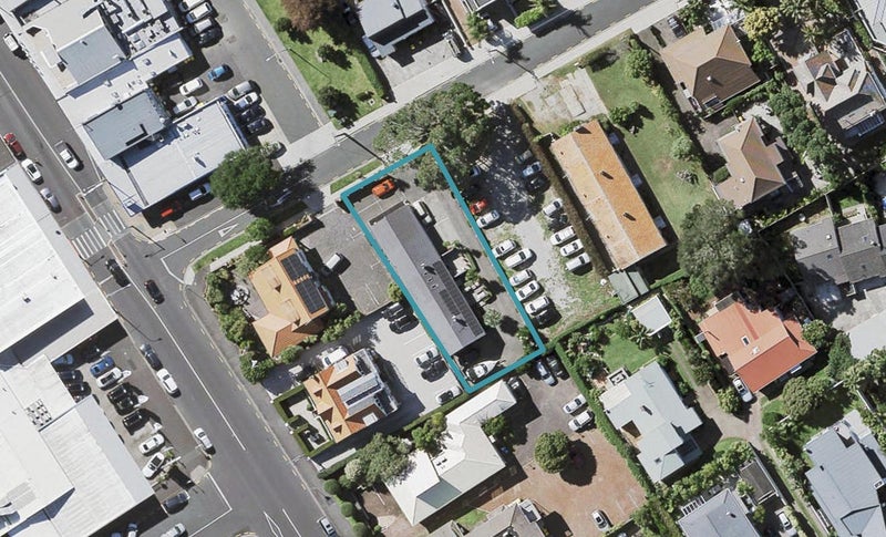 3/3 Blomfield Spa, Takapuna, Auckland - Carousel 1