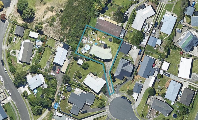 8 Vanda Place, Gate Pa, Tauranga - Carousel 1