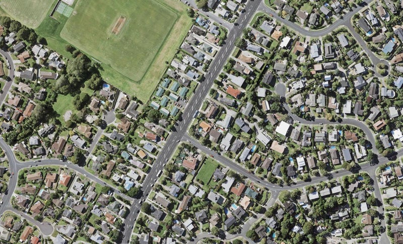 1B Maxwelton Drive, Mairangi Bay, Auckland - Carousel 1