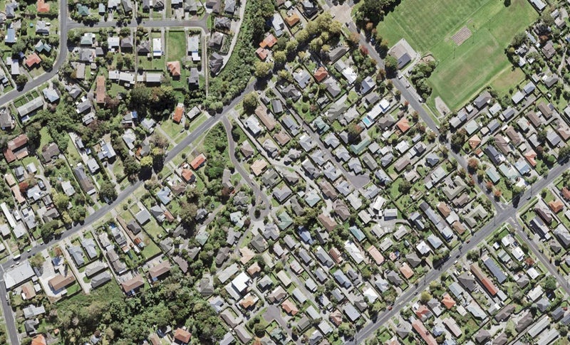 92 Seabrook Avenue, New Lynn, Auckland - Carousel 1
