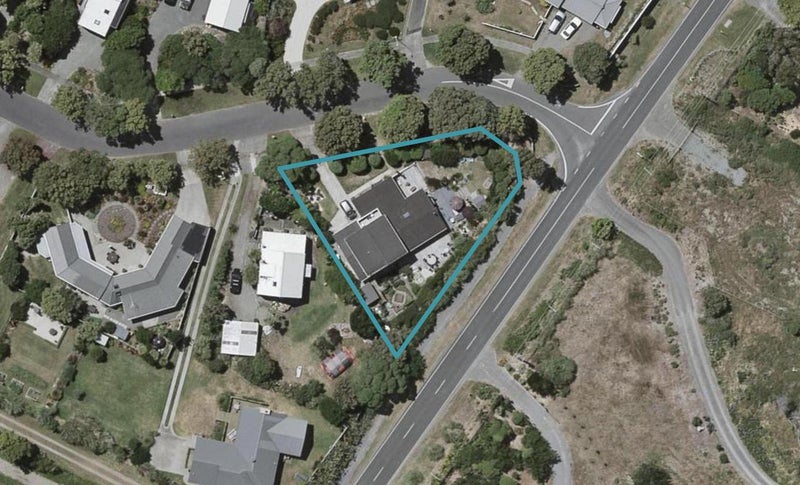 1 Marram Way, Peka Peka - Carousel 1