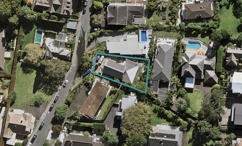 9 Garden Road, Remuera, Auckland - Carousel 1