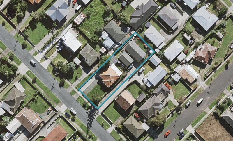 1/11 George Street, Māngere East, Auckland - Carousel 1