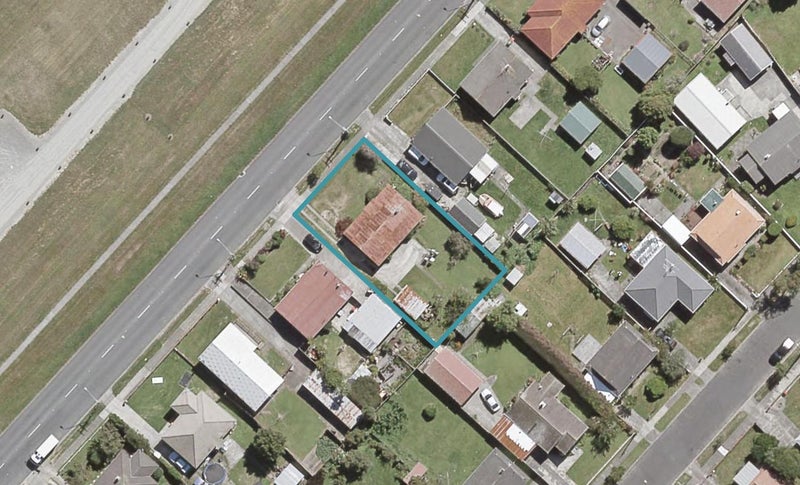 1186 Taita Drive, Taita, Lower Hutt - Carousel 1