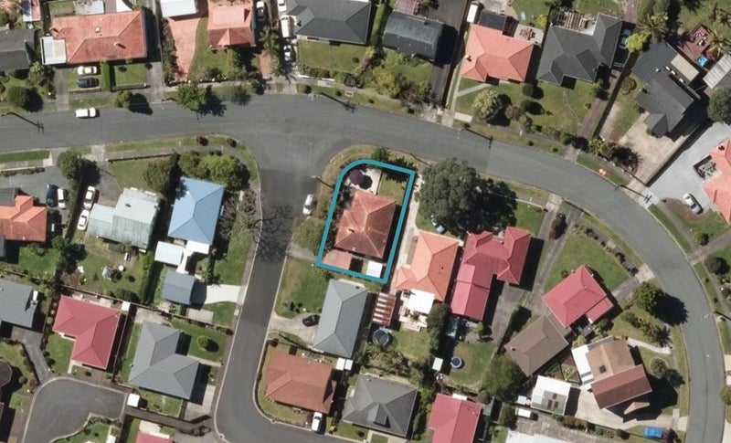 8 Lovatt Crescent, Kensington, Whangarei - Carousel 1