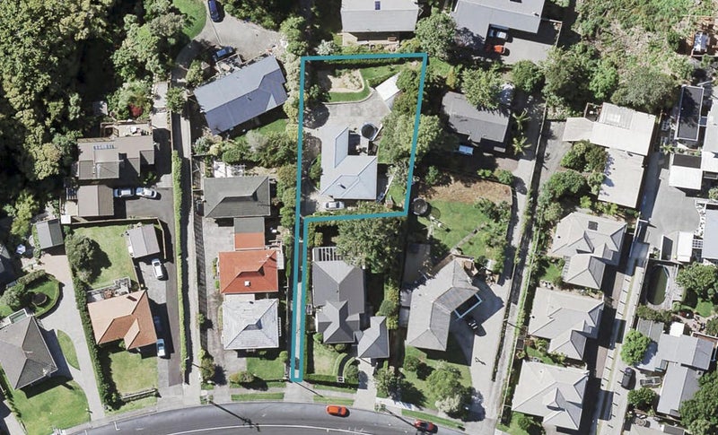 64A Uxbridge Road, Mellons Bay, Auckland - Carousel 1