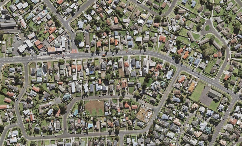 714A Massey Road, Mangere, Auckland - Carousel 1