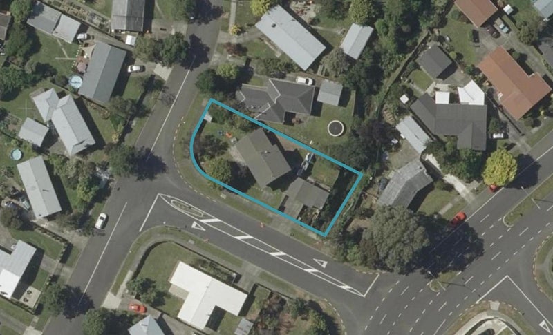 4 Venus Way, Milson, Palmerston North - Carousel 1