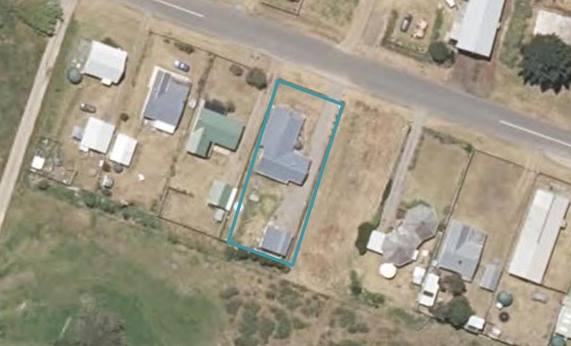 8 Ewing Street, Hokio Beach, Levin - Carousel 1