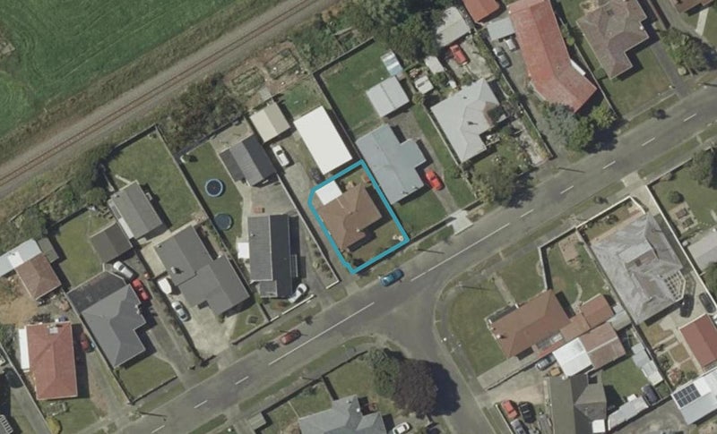 57 Sutherland Crescent, Westbrook, Palmerston North - Carousel 1
