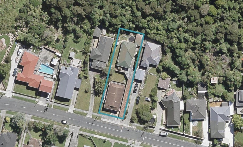 2/25 Horoeka Street, Stokes Valley, Lower Hutt - Carousel 1