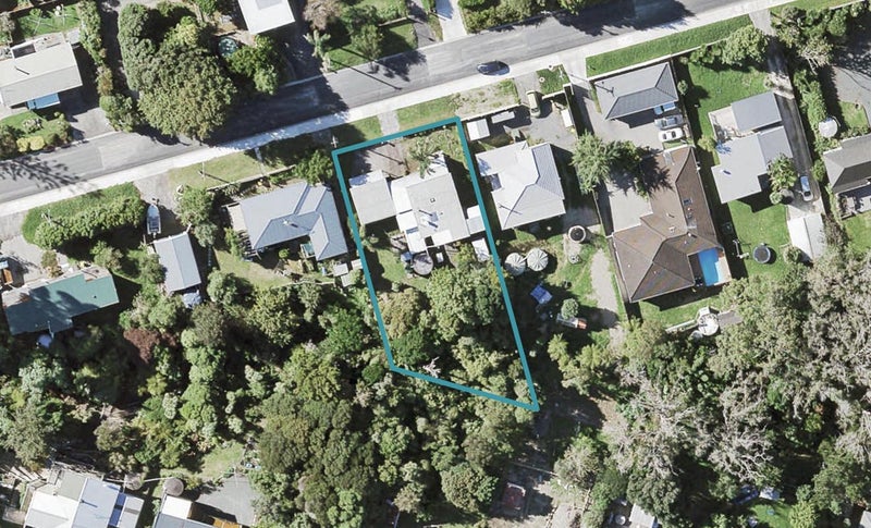 5 Third View Avenue, Beachlands, Auckland - Carousel 1