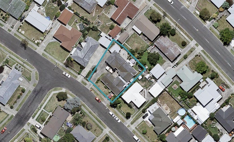 14 Skerrett Crescent, Tamatea, Napier - Carousel 1