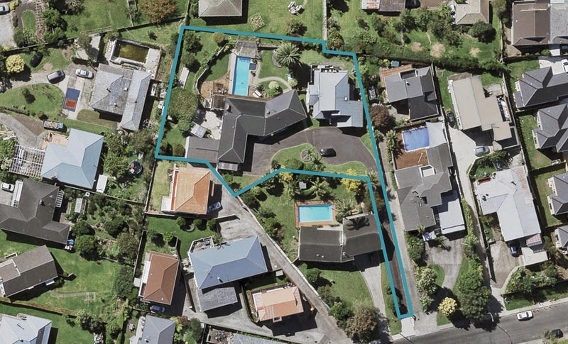 1/19 Grassways Avenue, Pakuranga, Auckland - Carousel 1