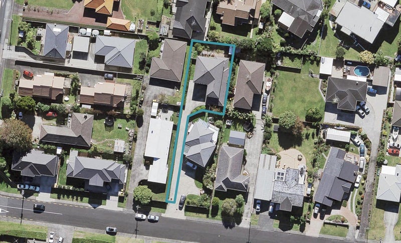4A Kokiri Street, Te Atatu South, Auckland - Carousel 1