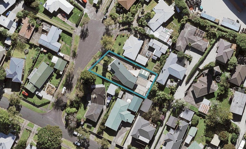 3 Tilbury Place, Avondale, Auckland - Carousel 1