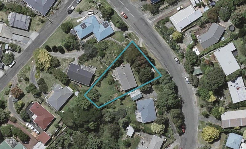 23 Leinster Avenue, Raumati South, Paraparaumu - Carousel 1