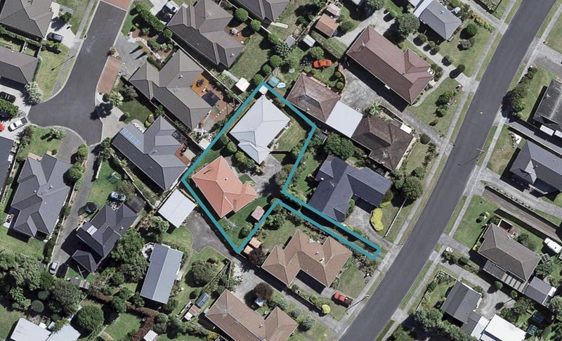 10 Edgewater Parade, Waiuku, Waiuku - Carousel 1