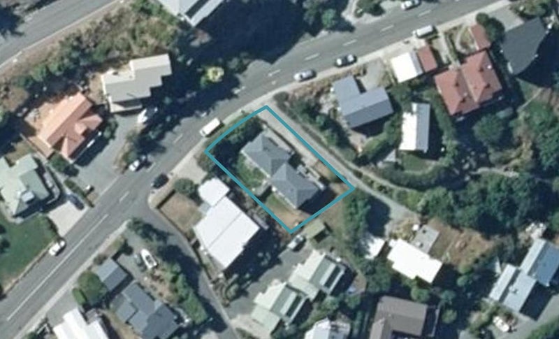13A Highview Terrace, Queenstown, Queenstown - Carousel 1