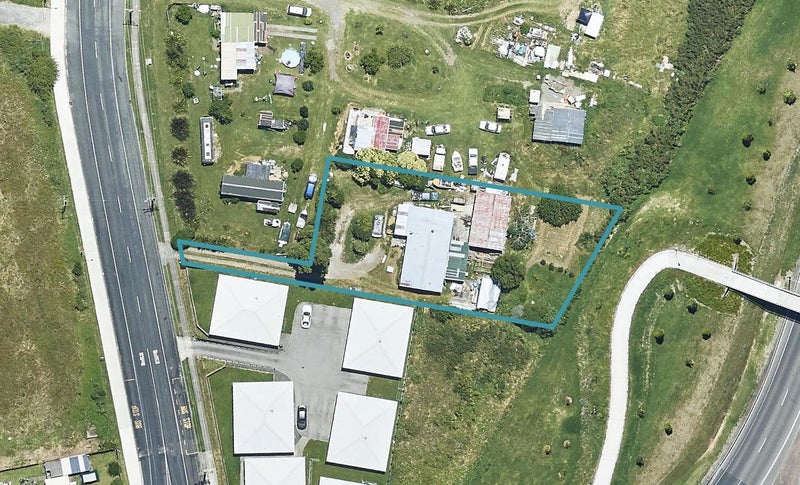 7 Windermere Drive, Poike, Tauranga - Carousel 1