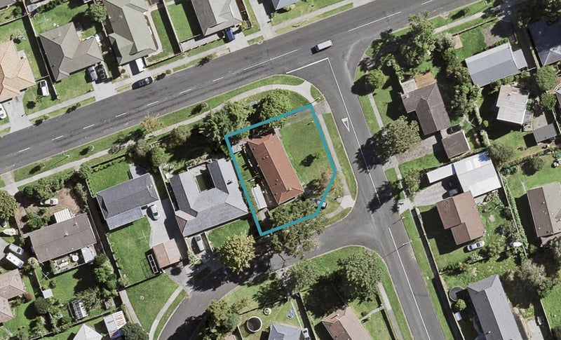 1 Fairdale Avenue, Red Hill, Papakura - Carousel 1