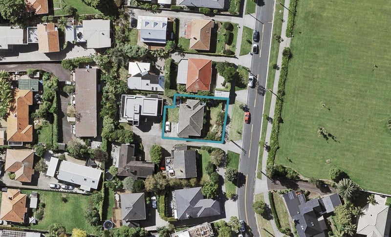 97 Atkin Avenue, Mission Bay, Auckland - Carousel 1