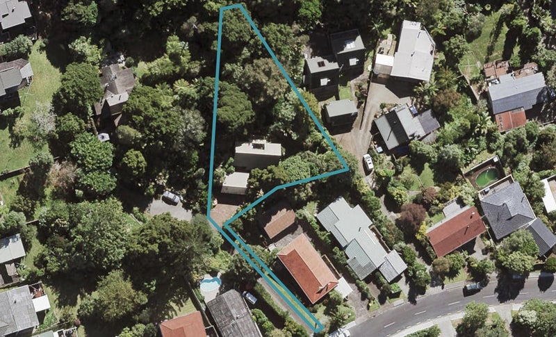 8A McDowell Crescent, Hillcrest, Auckland - Carousel 1