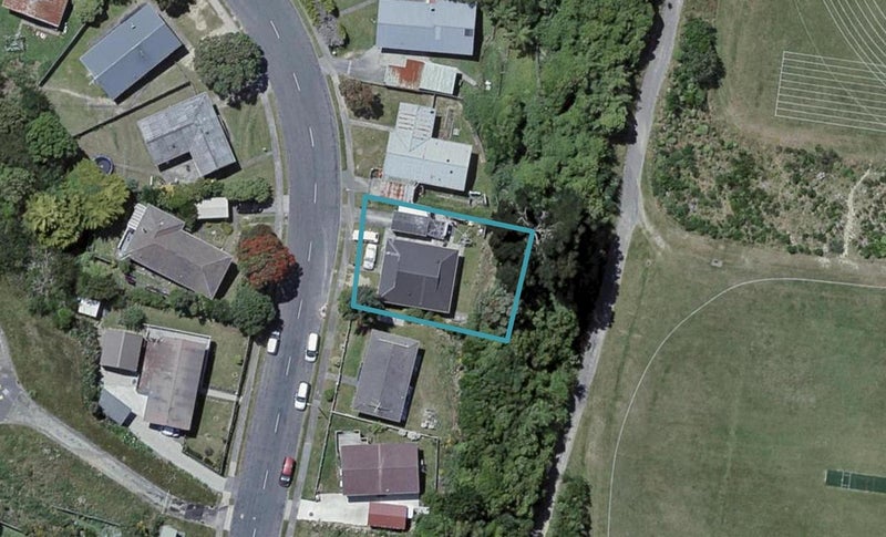21 Nassau Avenue, Grenada North, Wellington - Carousel 1