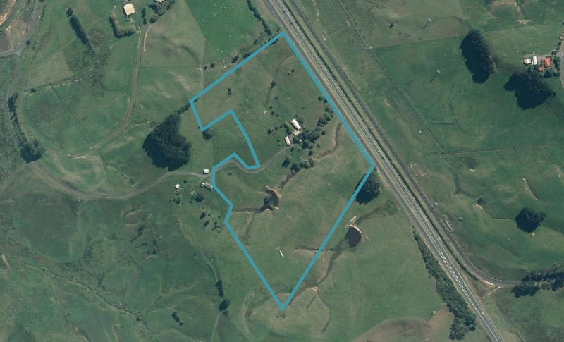 61A Hampton Downs Road, Te Kauwhata - Carousel 1