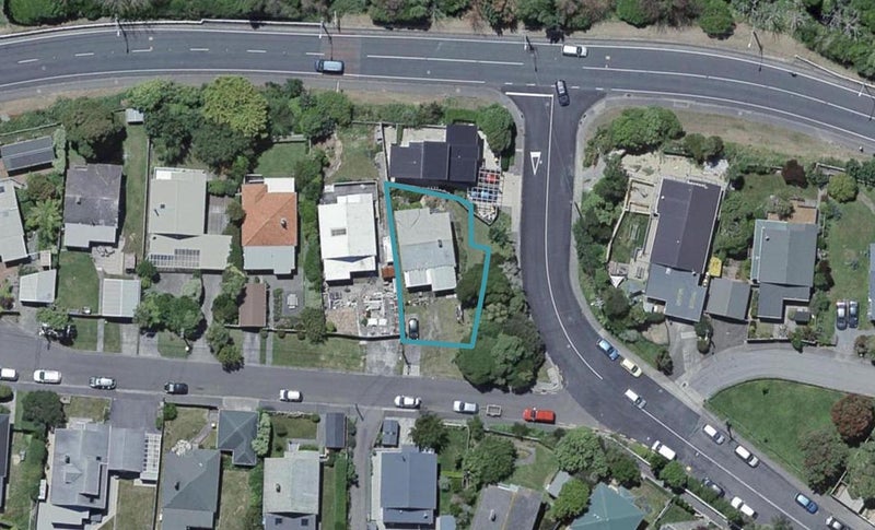 2 Carroll Street, Ngaio, Wellington - Carousel 1