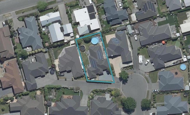 15 Tawa Place, Parklands, Christchurch - Carousel 1